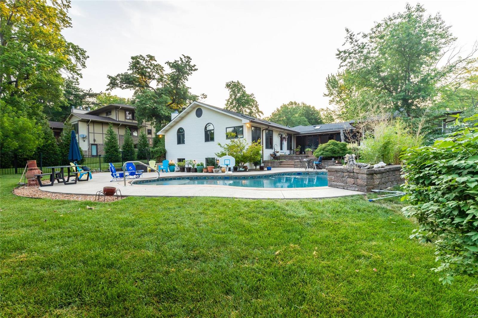 Arbor Acres - Residential