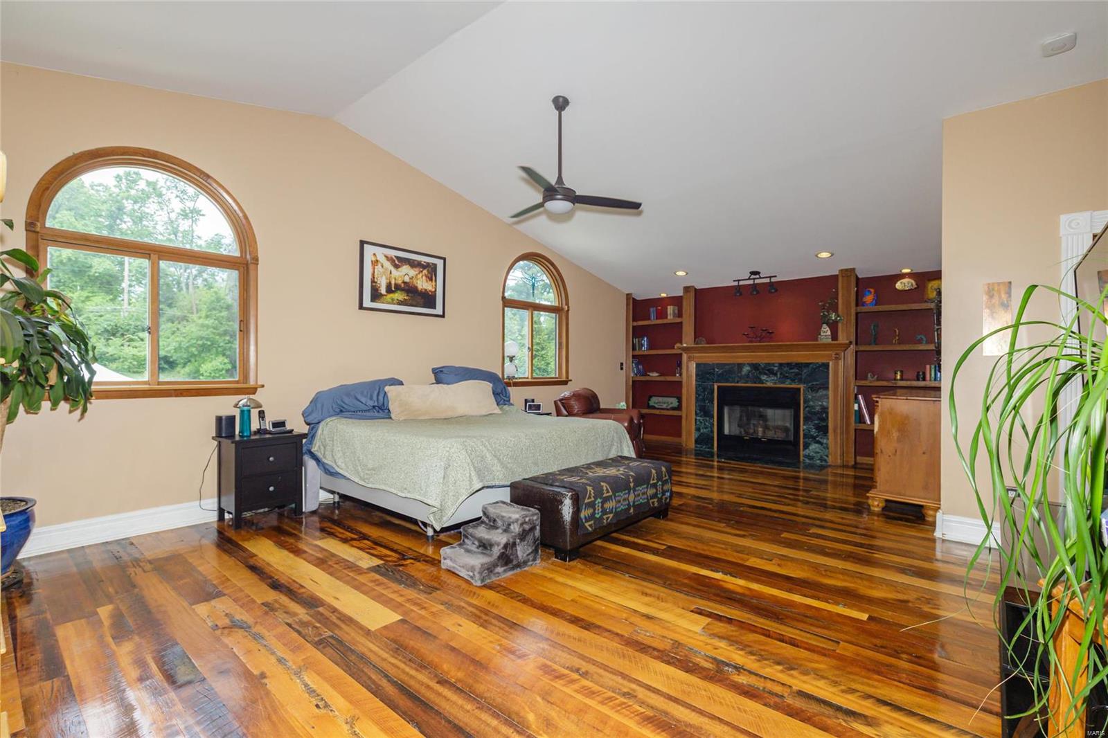 Arbor Acres - Residential