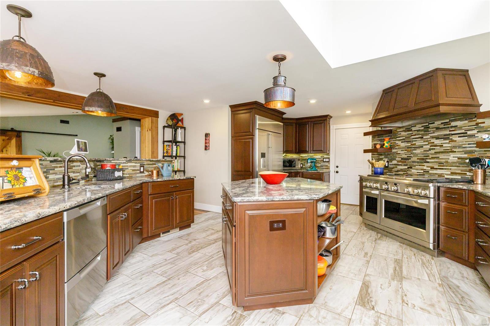 Arbor Acres - Residential