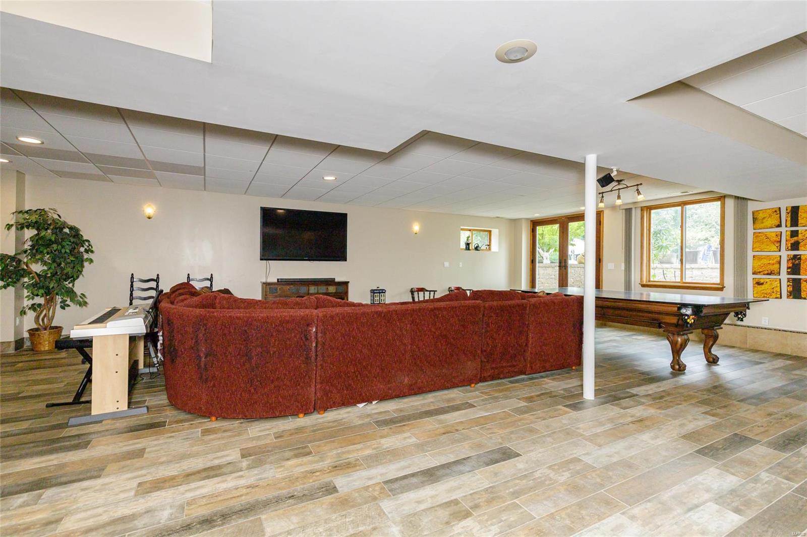 Arbor Acres - Residential