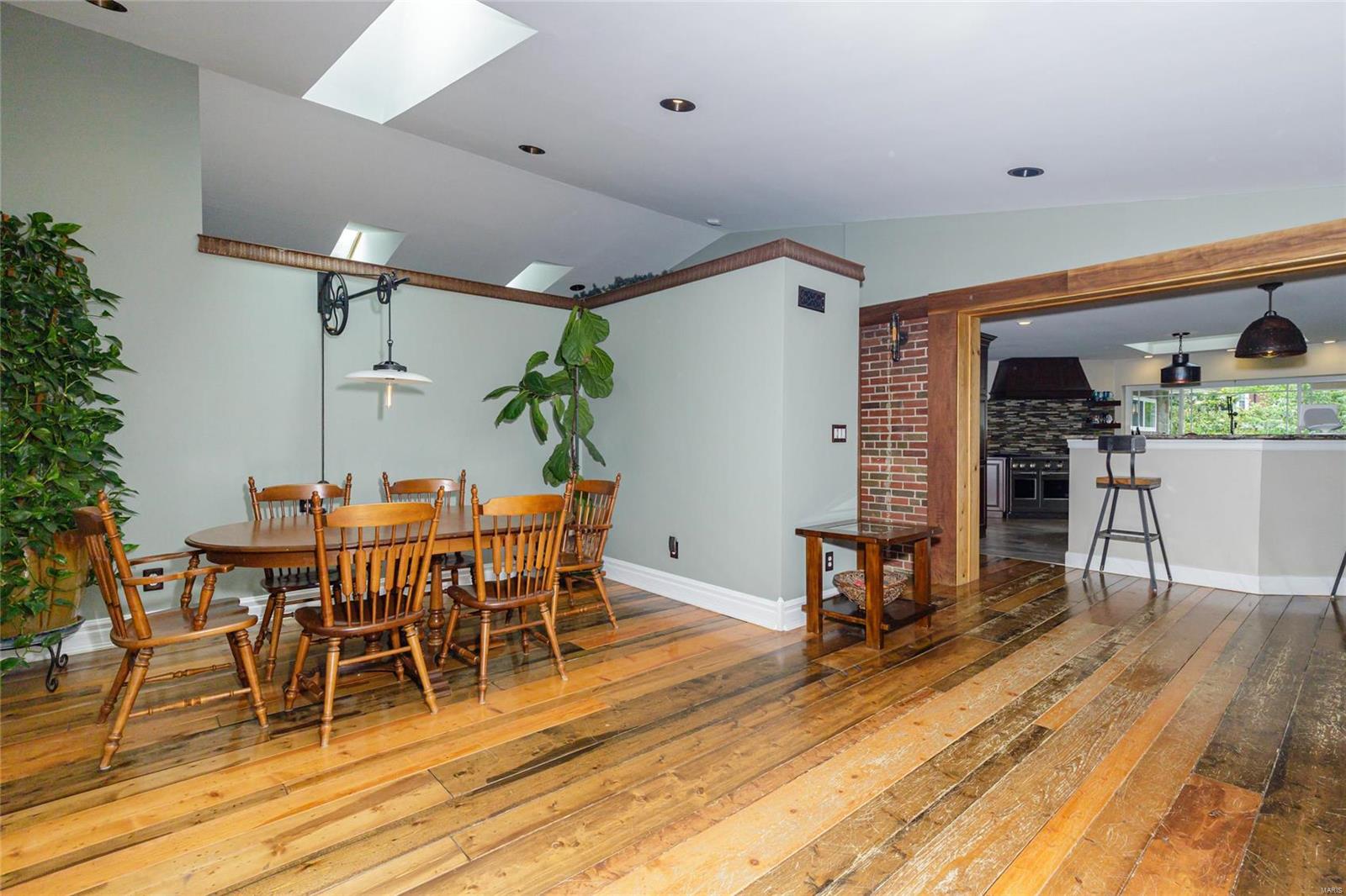 Arbor Acres - Residential