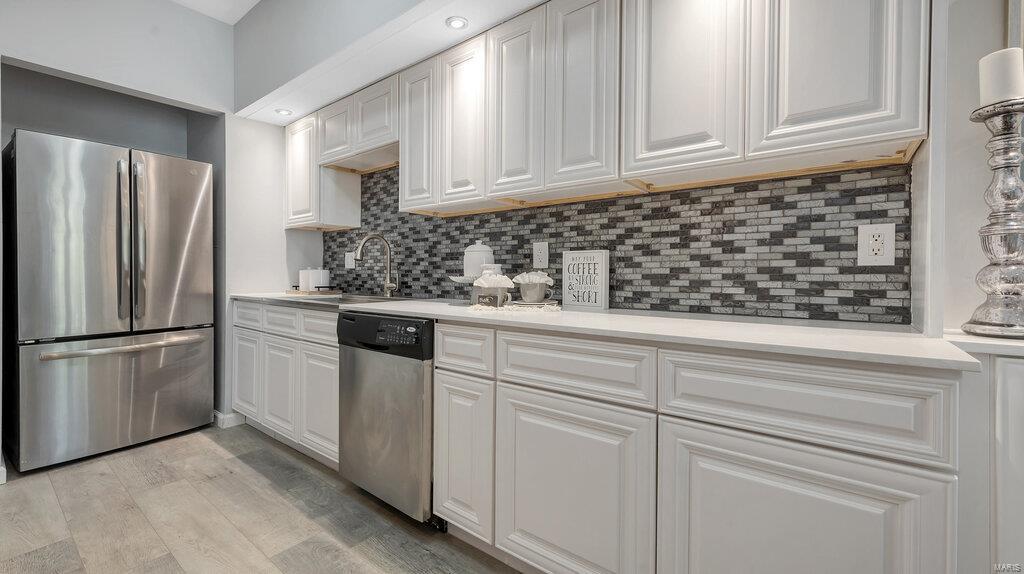 Field Pointe Condo Four - Residential