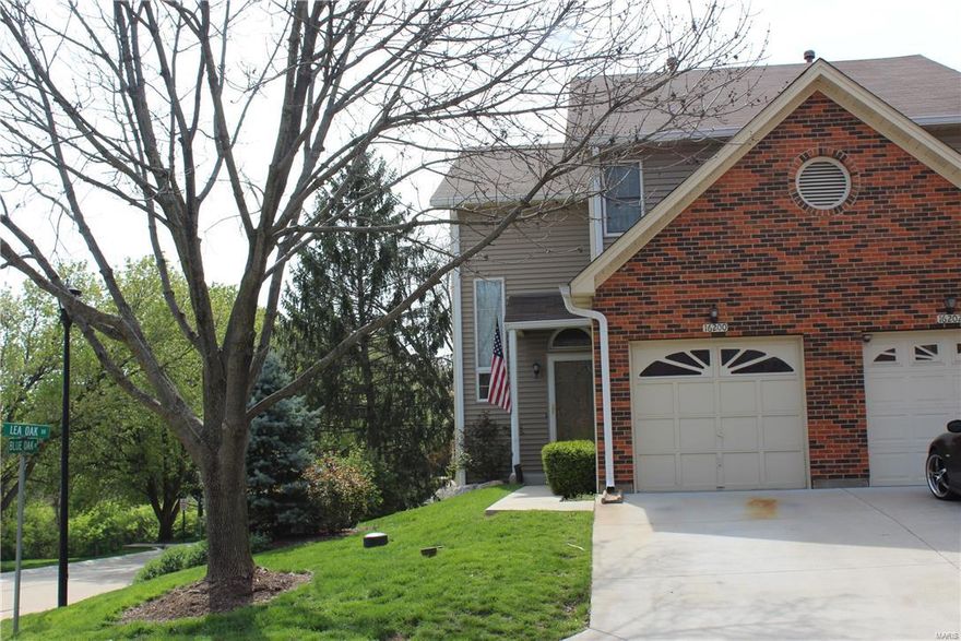 Spacious 2BR, 2.5 bath end unit for lease in Chesterfield.  Fabulous location!  Inspiring 2sty entry with natural wood staircase to upper level. Master suite on upper level includes walk-in organized closet & full bath. 2nd bedroom and full bath also on second level. Additional features include Fireplace, breakfast bar, deck, garage, main floor laundry, and club pool. Very clean and neutral. Lower level has tons of space for storage. One car garage space included. Very close to Hwy 40, Chesterfield mall and the valley. Parkway School District. Location: Corner Location, End Unit