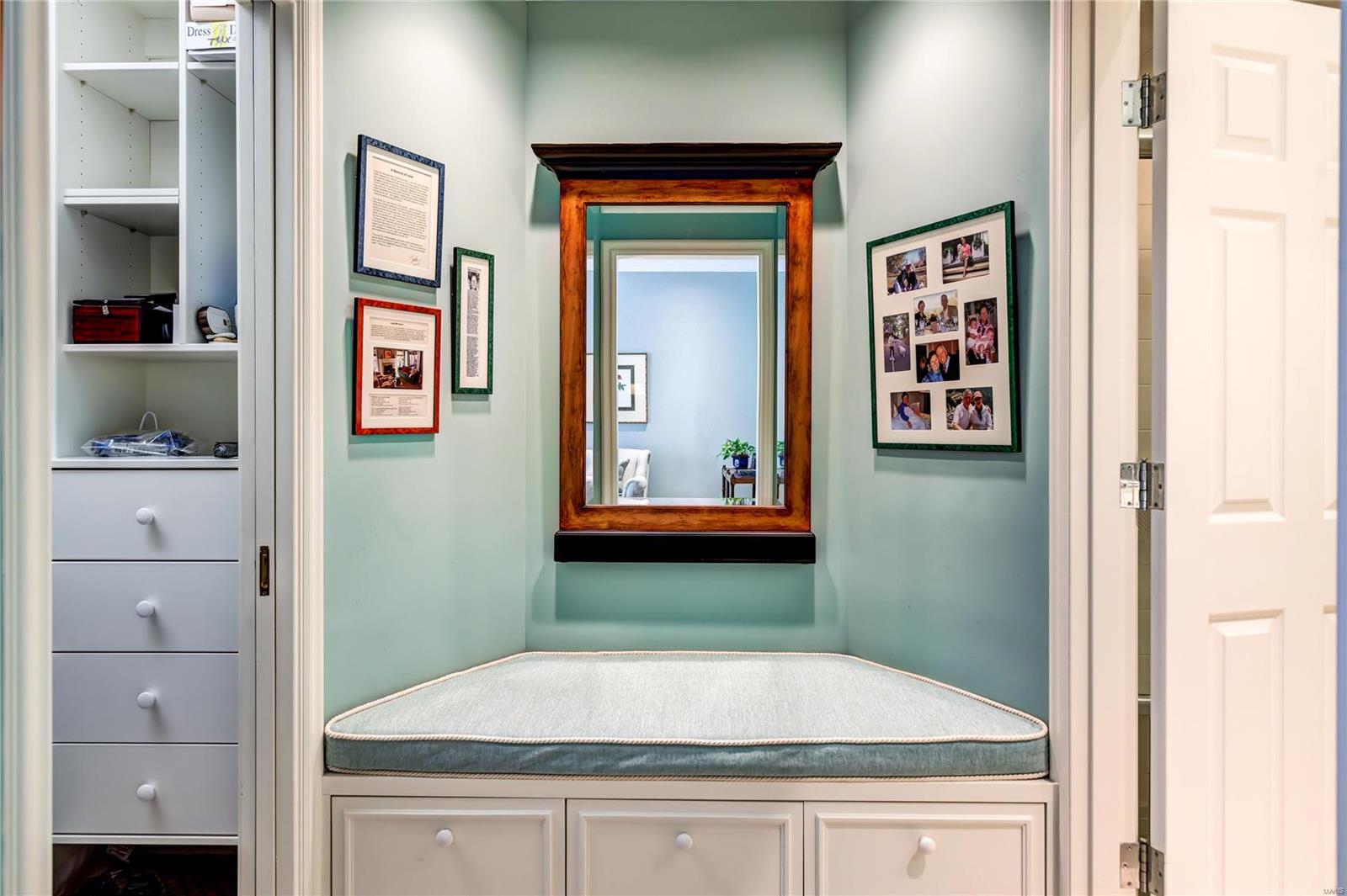 Sedgwick Place Condo - Residential