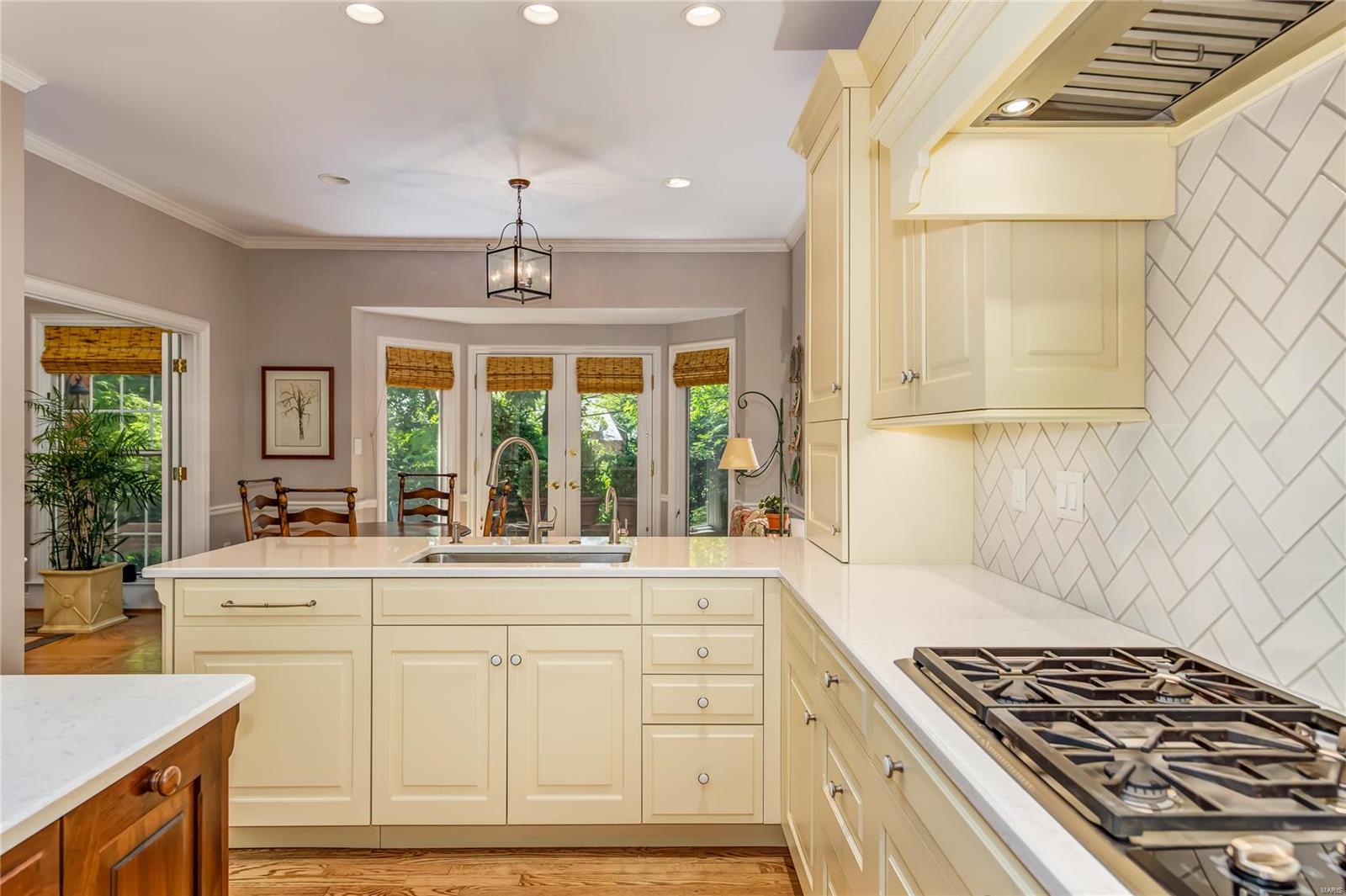 Sedgwick Place Condo - Residential