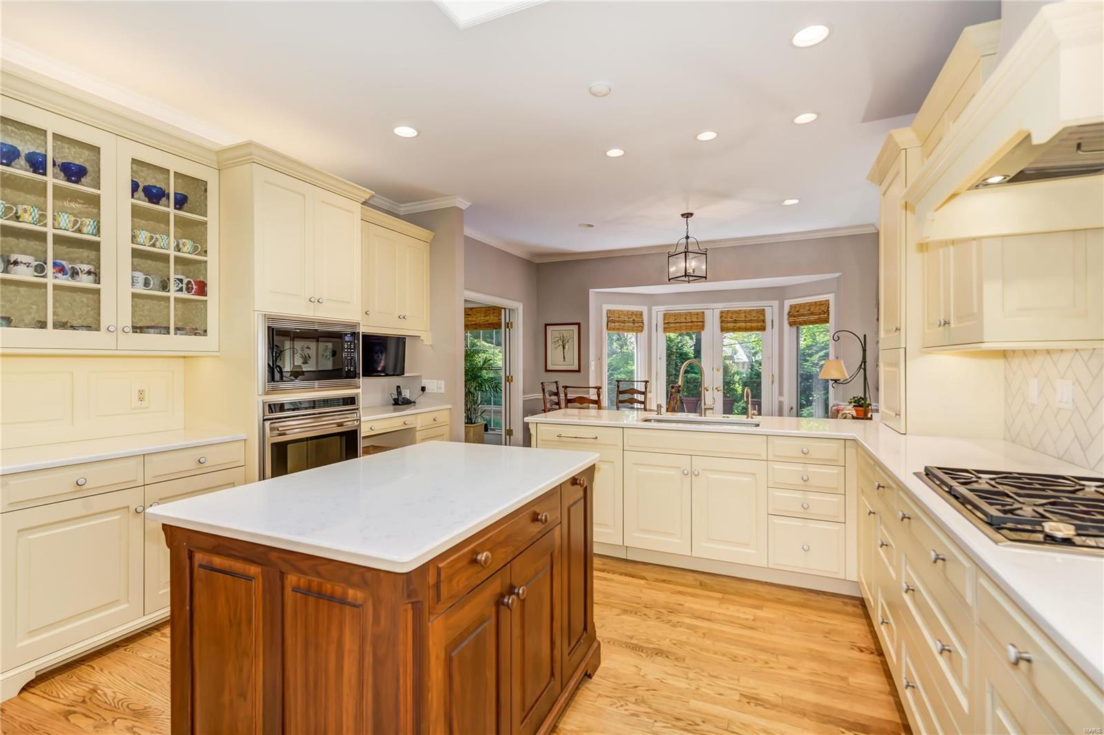 Sedgwick Place Condo - Residential