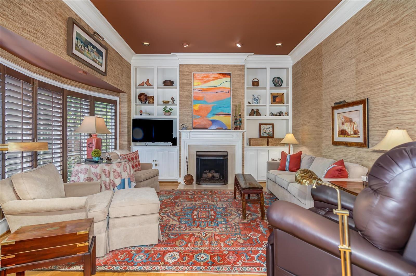 Sedgwick Place Condo - Residential