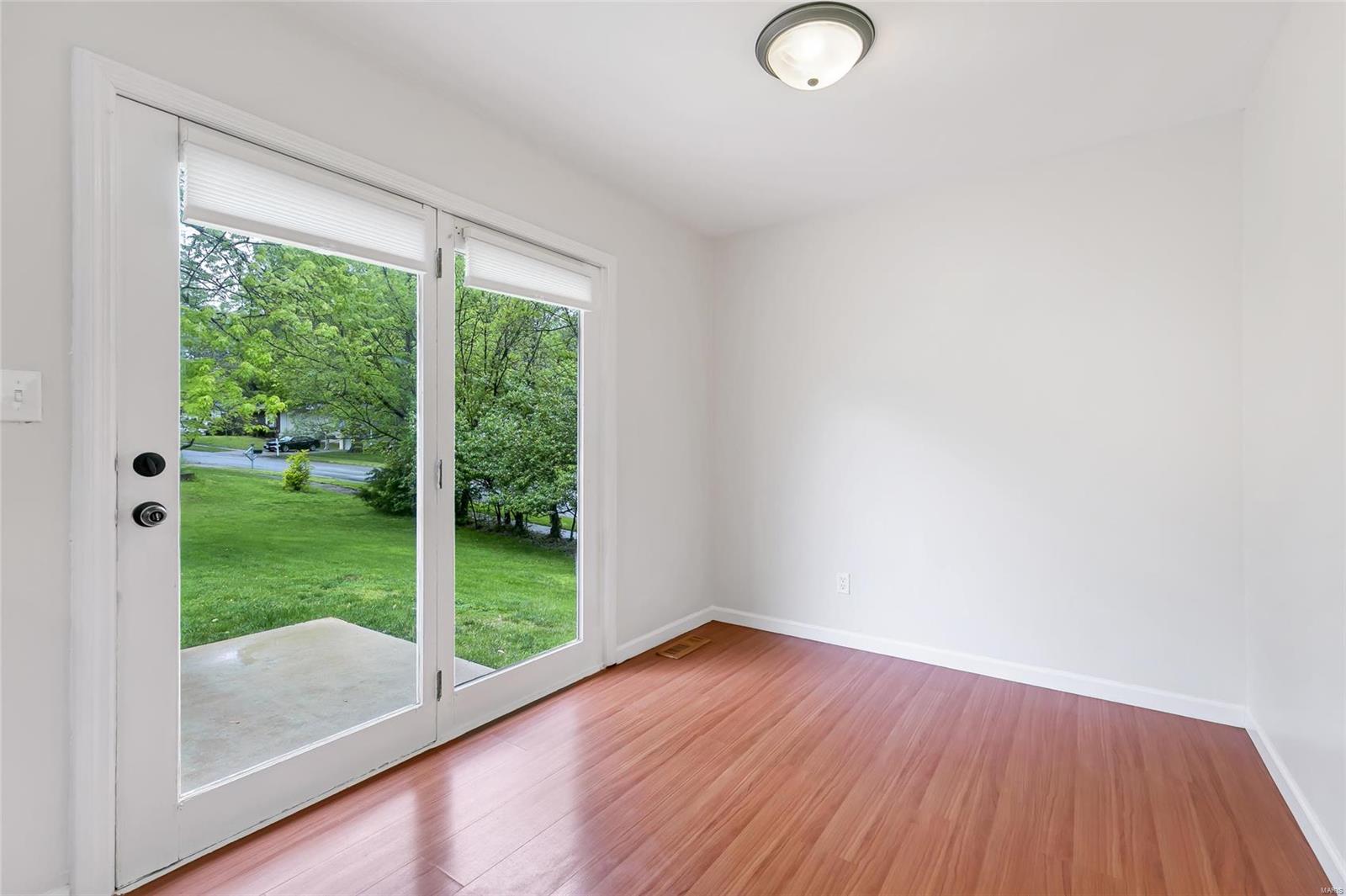 Westglen Woods - Residential