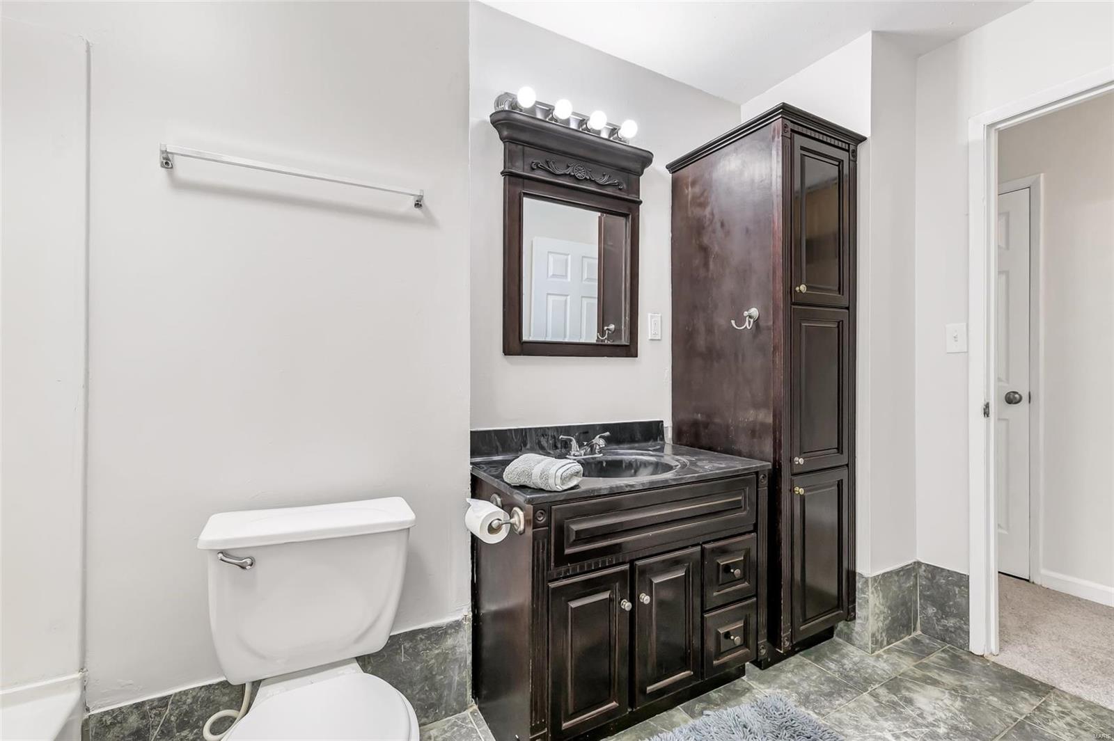 Westglen Woods - Residential