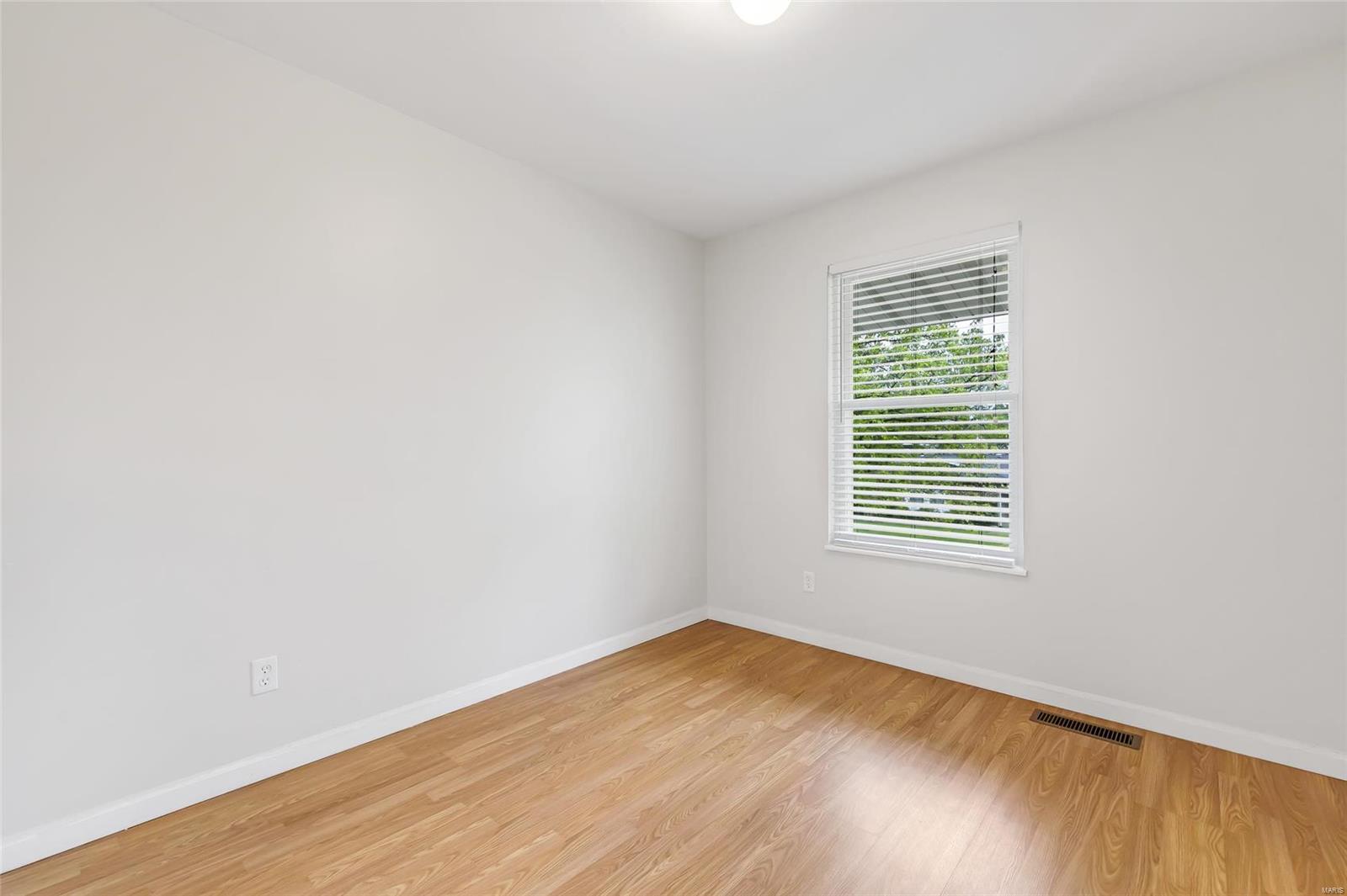 Westglen Woods - Residential