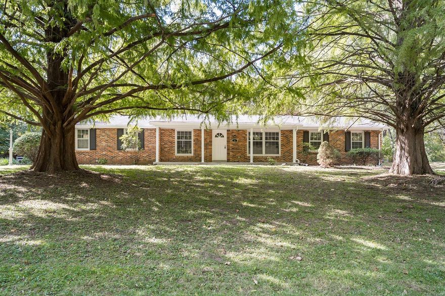 *Welcome Home* to this beautifully RENOVATED ranch in desirable Castlereagh Estates on large 1.97 acre lot - LIKE NEW INSIDE! 4 Beds, 2 Full Baths, Huge Rec Room & 4th bed in basement bring this home in at 2300+ sq ft of NEWLY UPDATED living spaces. OPEN floor plan features FRESH paint, roomy kitchen, NEW custom cabinets with granite counters, NEW stainless steel appliances, island/breakfast bar. Painted brick fireplace, patio doors and lots of windows to view nature all around you. Main floor features 3 beds with NEWLY refinished wood floors, 2 Master Closets, 4th bed in basement with walkout & huge storage areas. Bathrooms have CUSTOM tile surrounds & designer vanities. Outside you'll find nearly 2 acres of privacy in your park-like yard, partial fencing, patio for entertaining & charming Gazebo. Oversized Driveway is FRESHLY paved, NEW Vinyl Siding & Trim, NEW Gutters, NEW front Porch & Columns, NEW septic system incl 90ft of new lateral. Agent owned. Don't miss this special home!