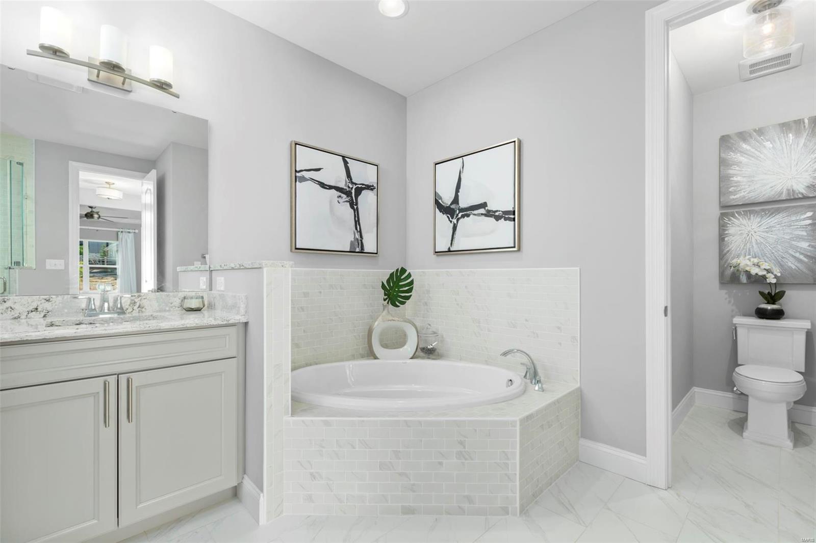 Arbors at Frontenac - Residential