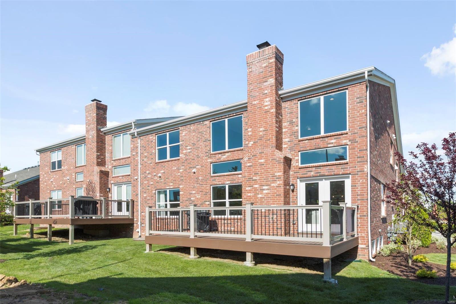 Arbors at Frontenac - Residential