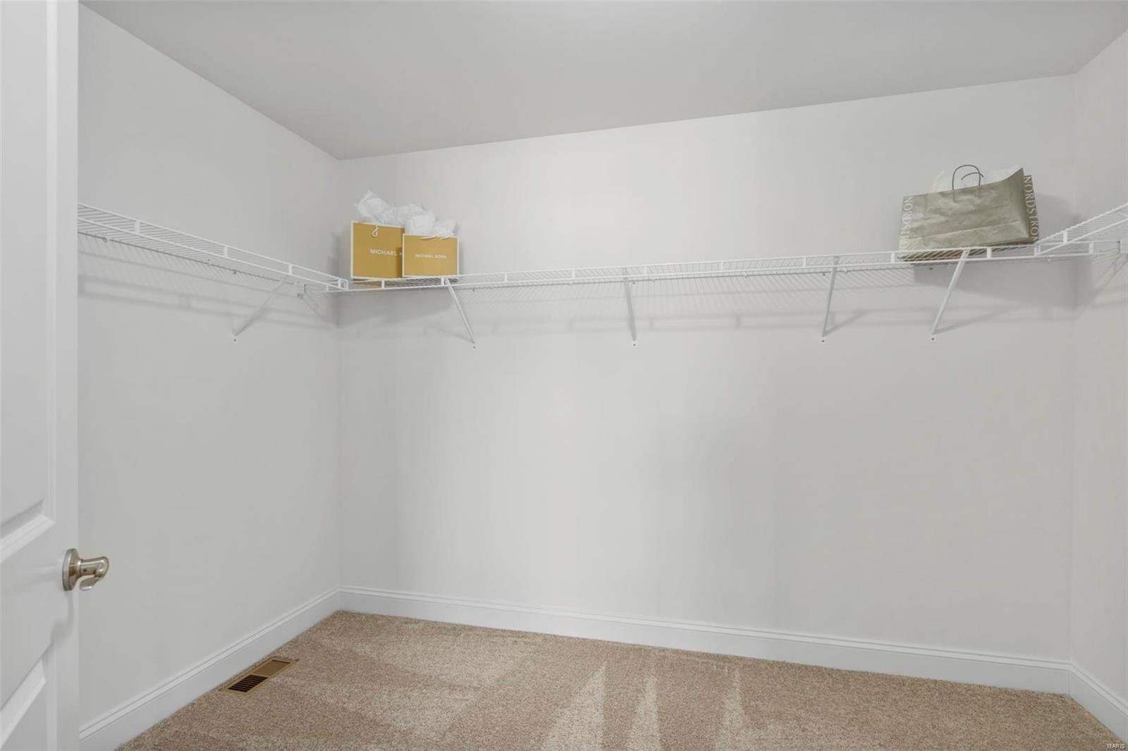 Arbors at Frontenac - Residential