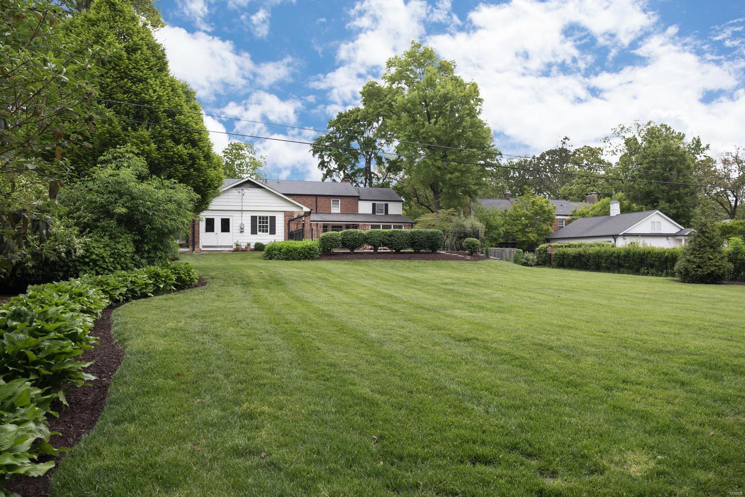 Loren Woods - Residential