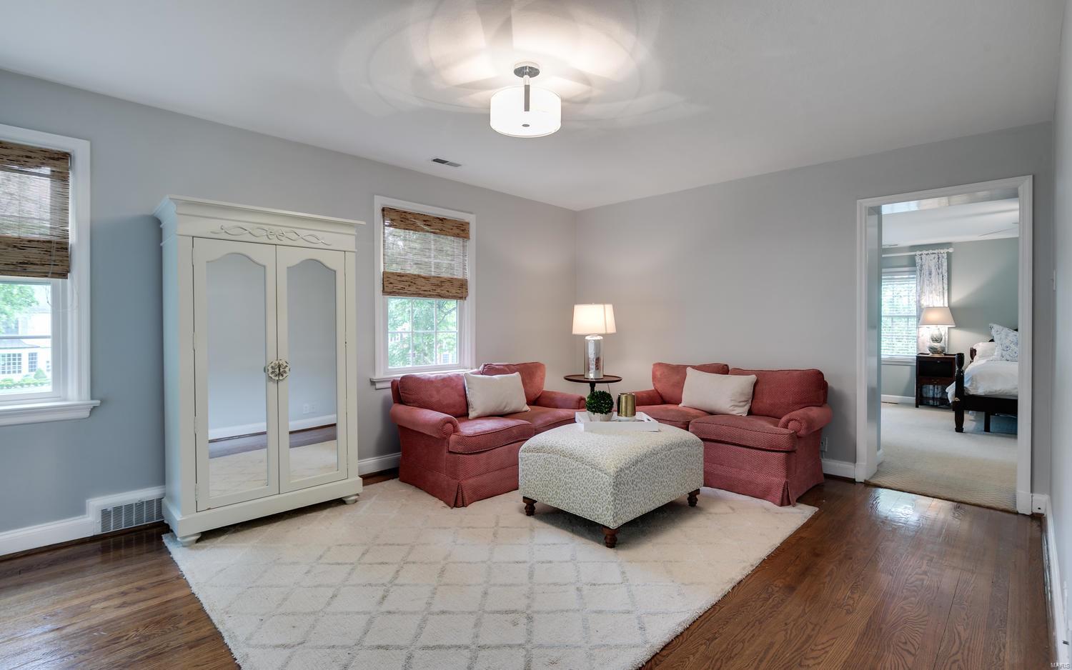 Loren Woods - Residential