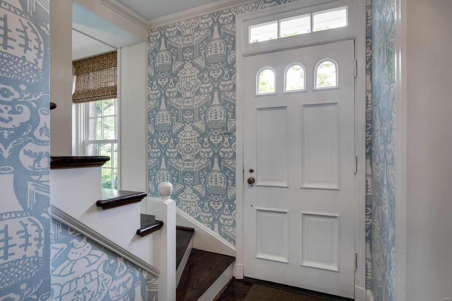 Loren Woods - Residential