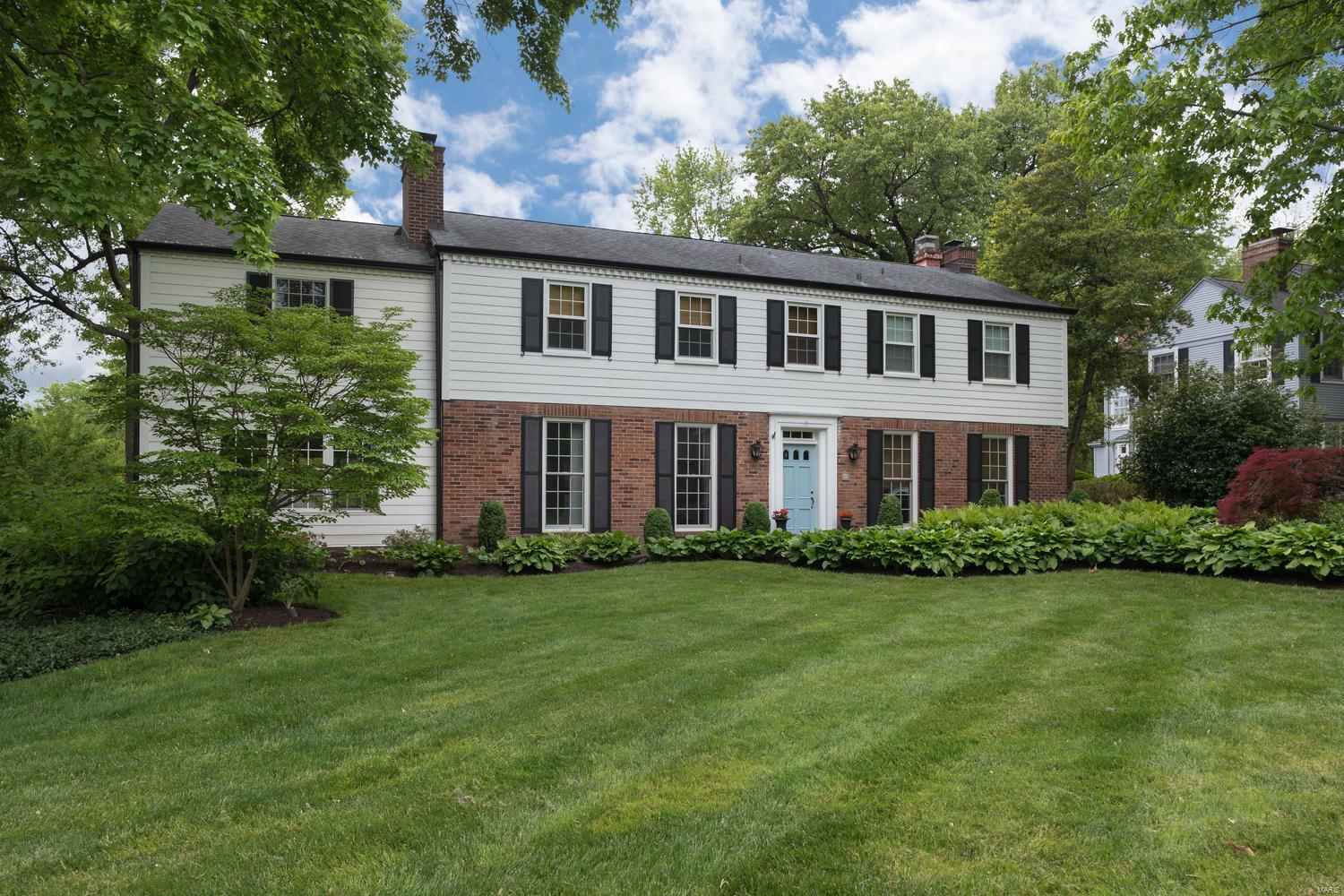 Loren Woods - Residential