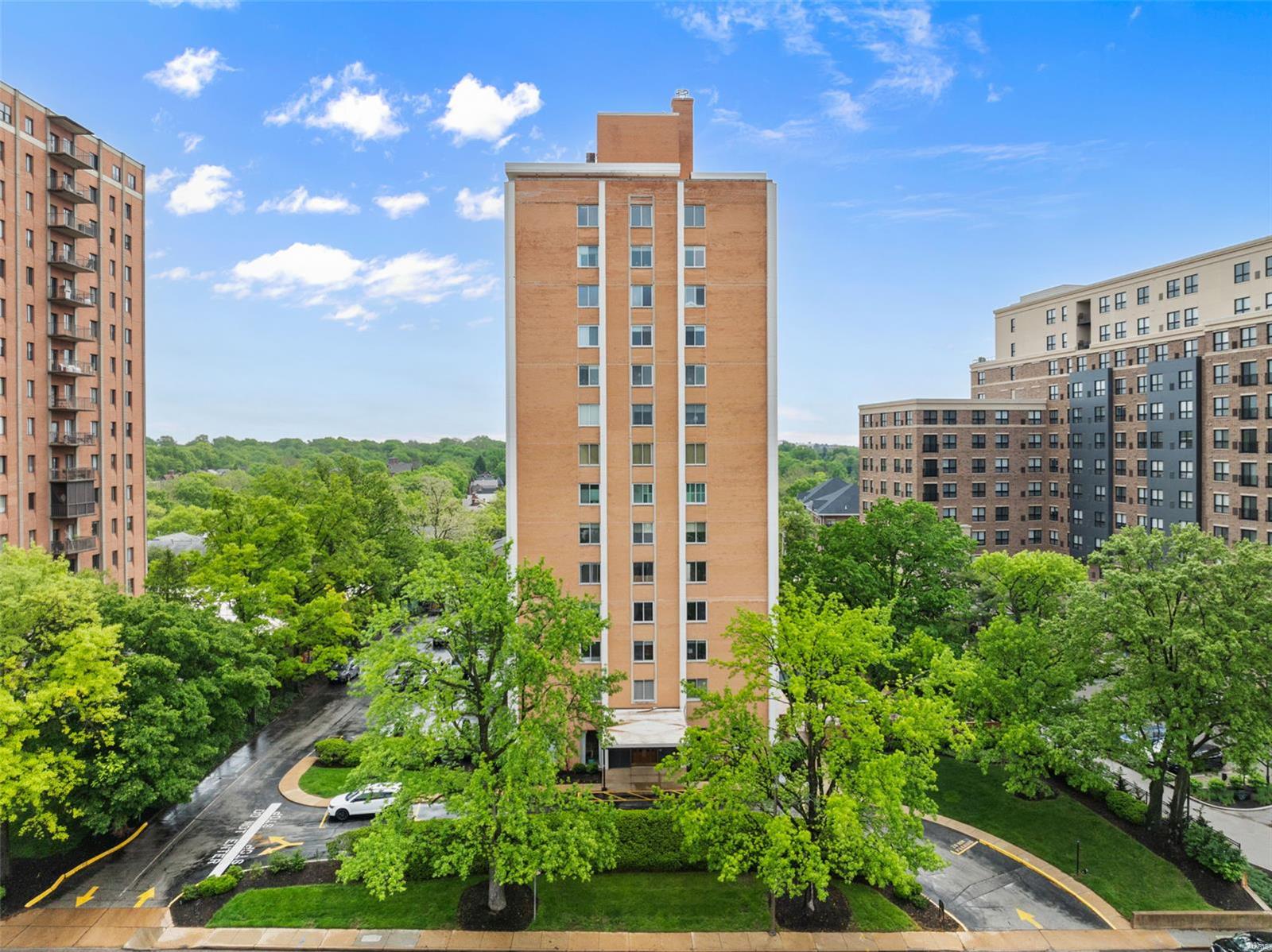 900 S Hanley Road 7B