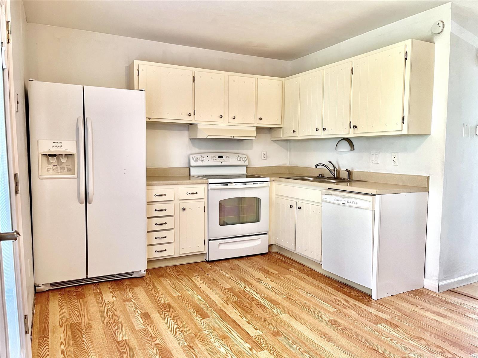 Carroll Wood Condo - Residential