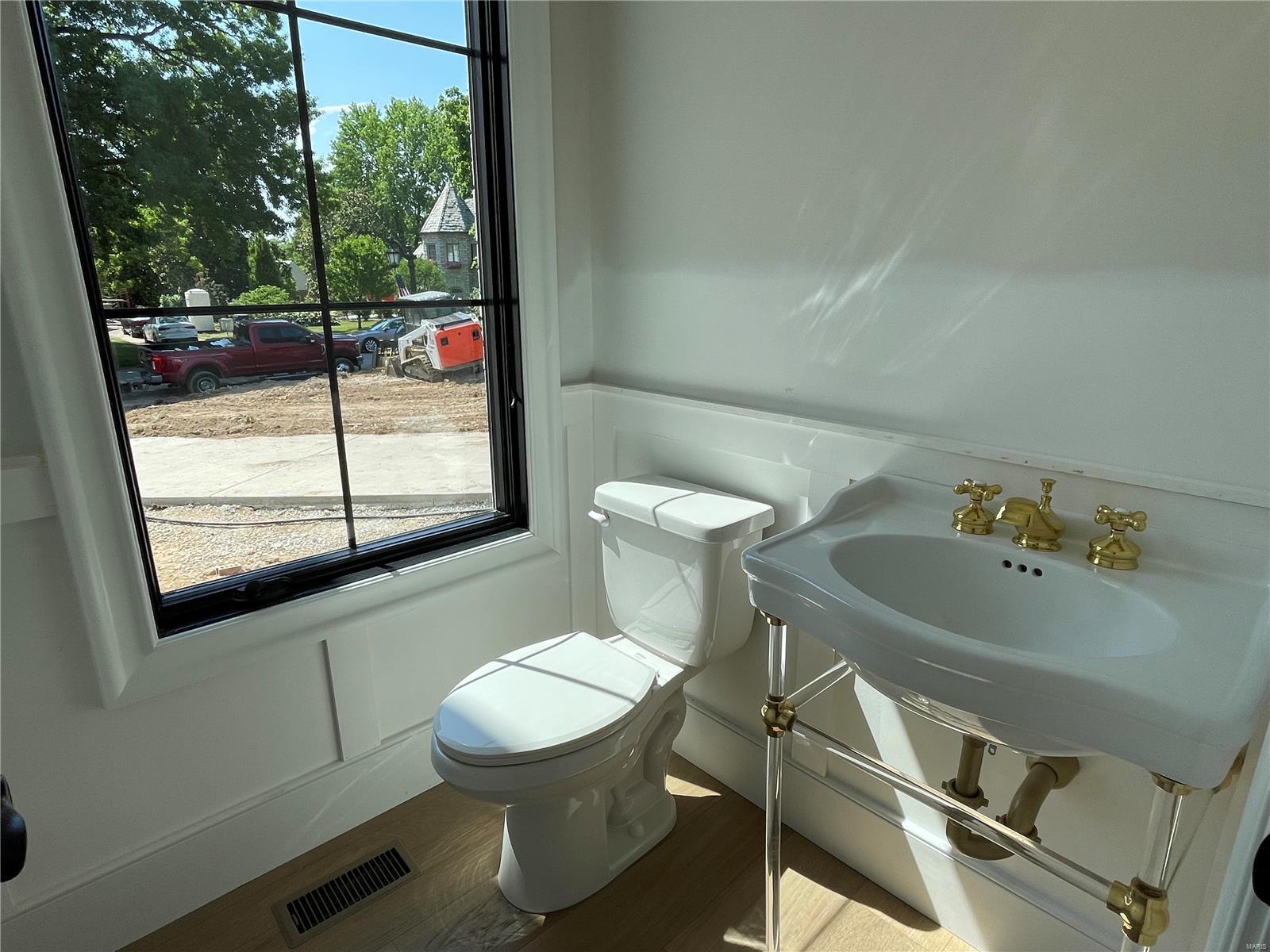 Lake Forest - Residential