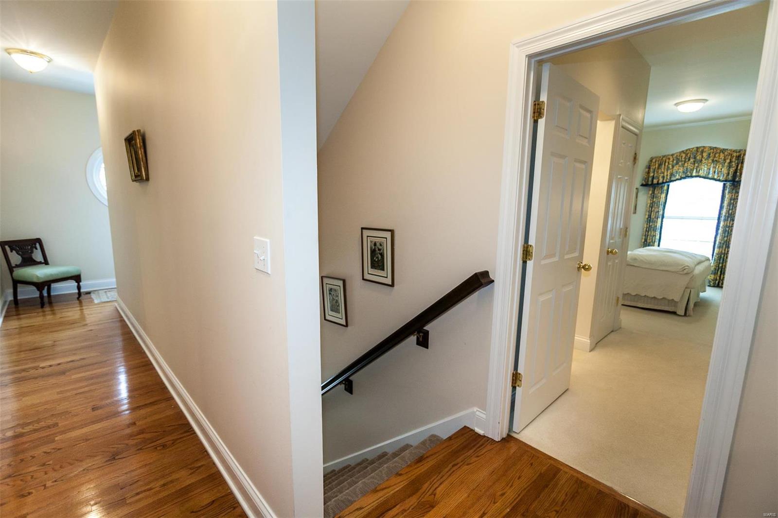 Glenridge/Oxford Twnhms A Condo - Residential