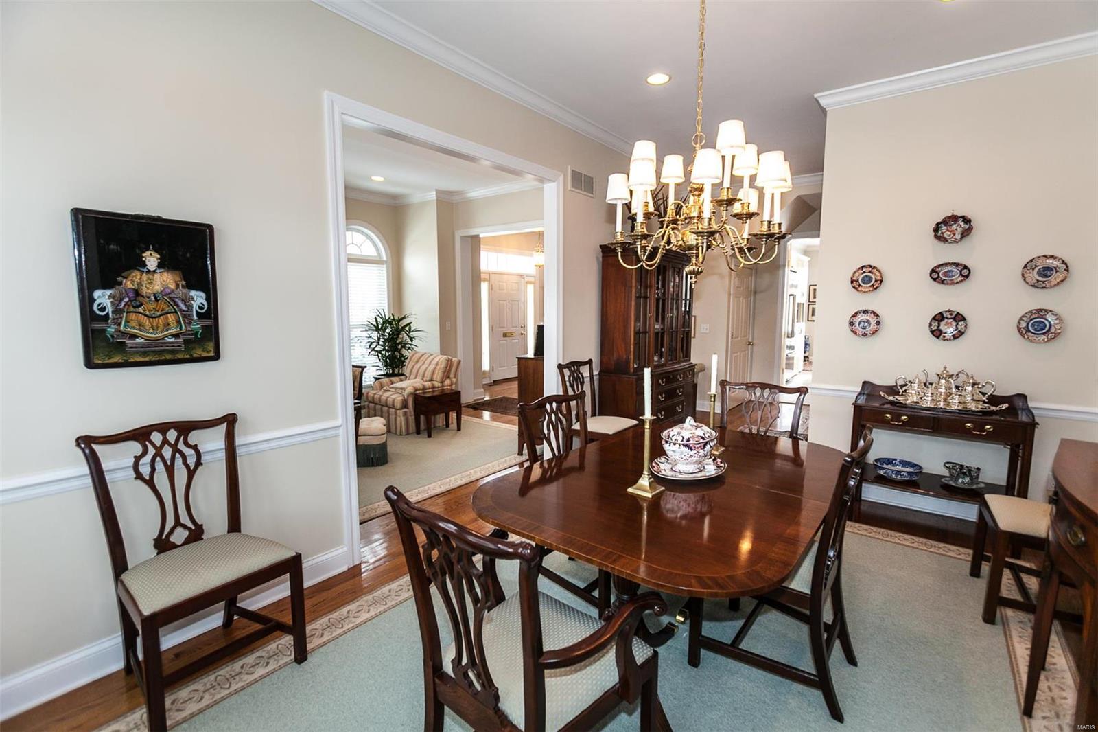 Glenridge/Oxford Twnhms A Condo - Residential