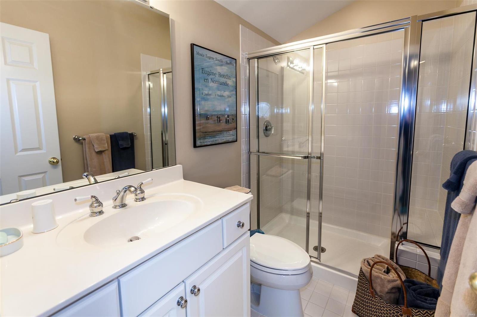 Glenridge/Oxford Twnhms A Condo - Residential