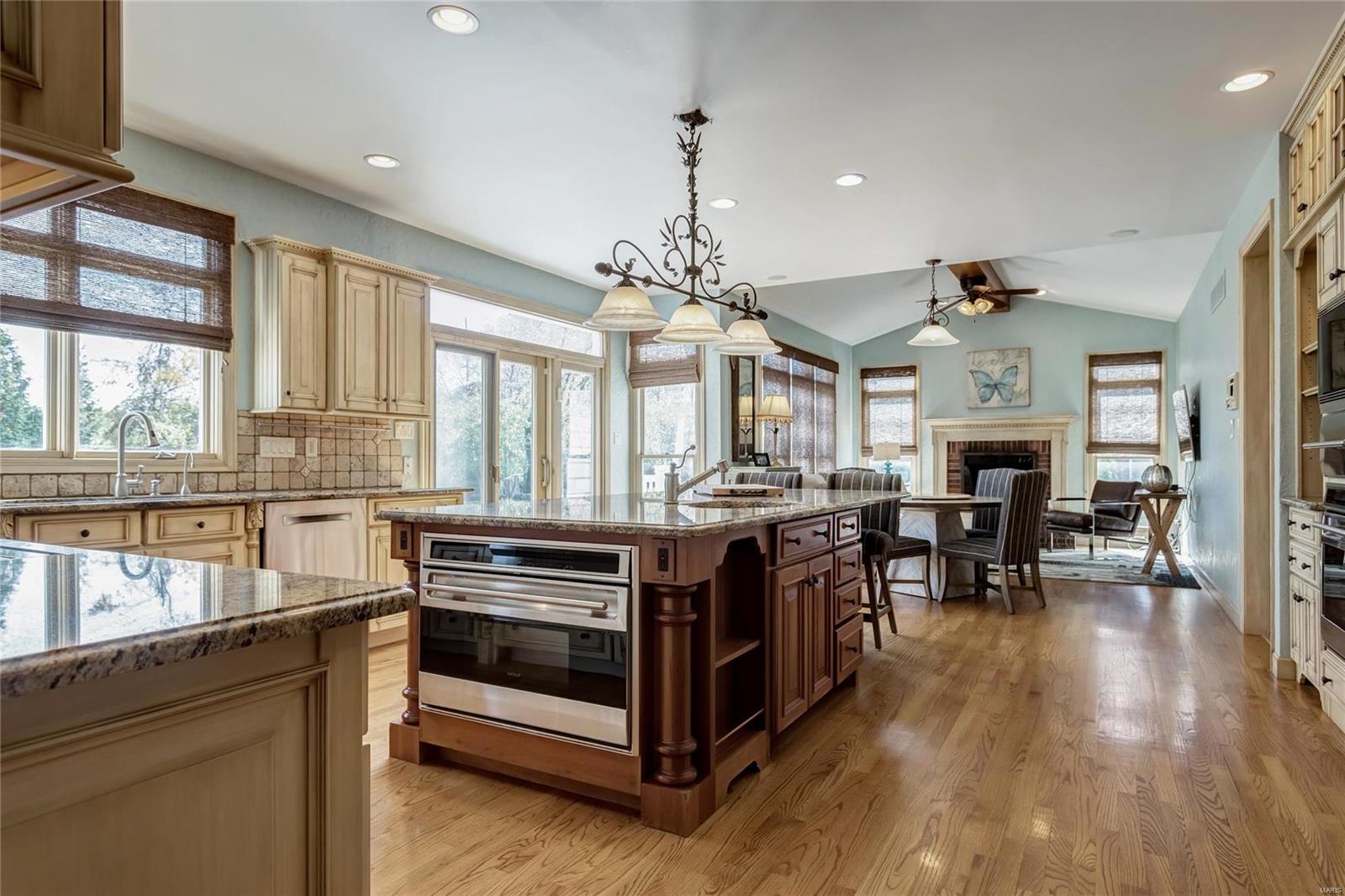 Kings Cove - Residential