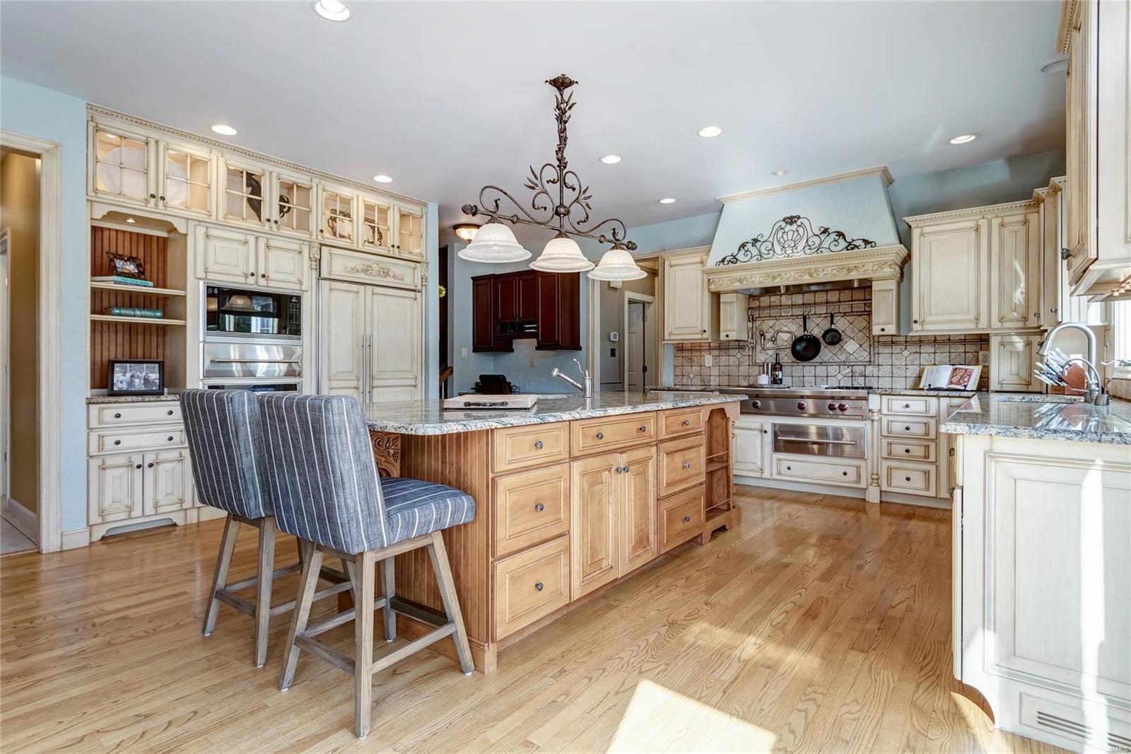 Kings Cove - Residential