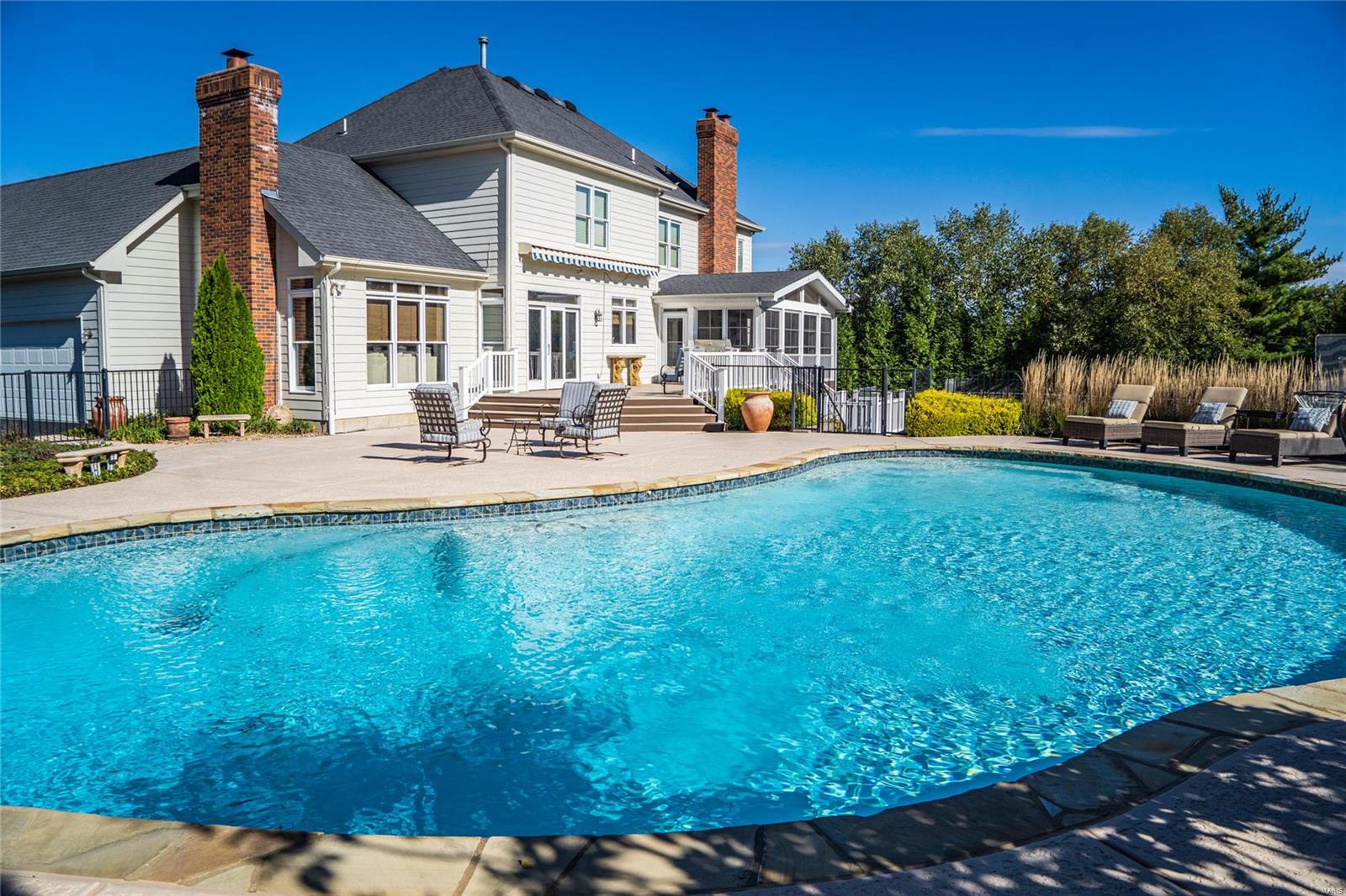 Kings Cove - Residential