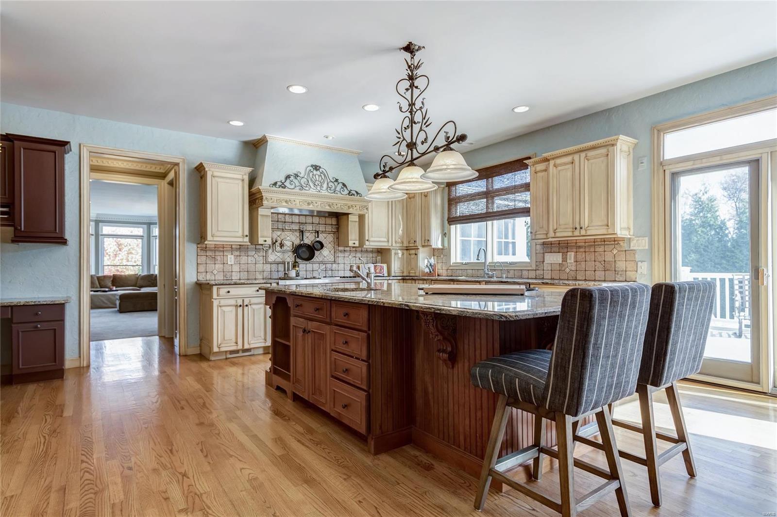 Kings Cove - Residential