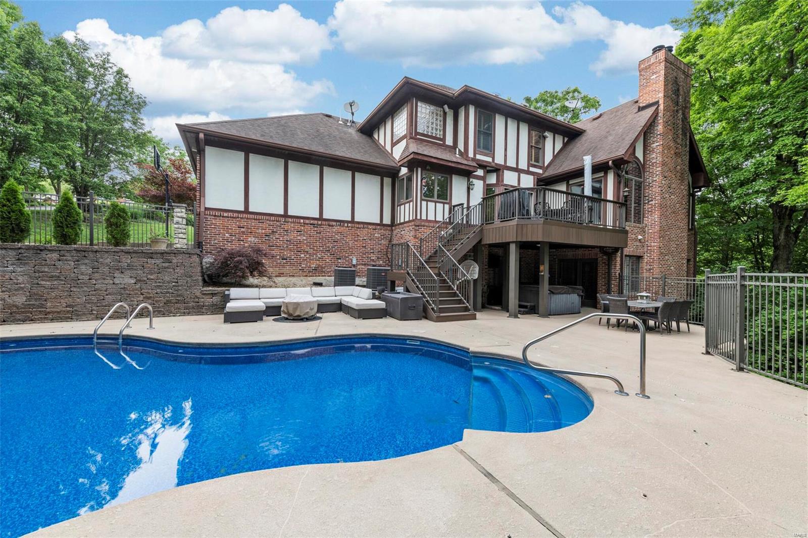 Rambling Oaks - Residential