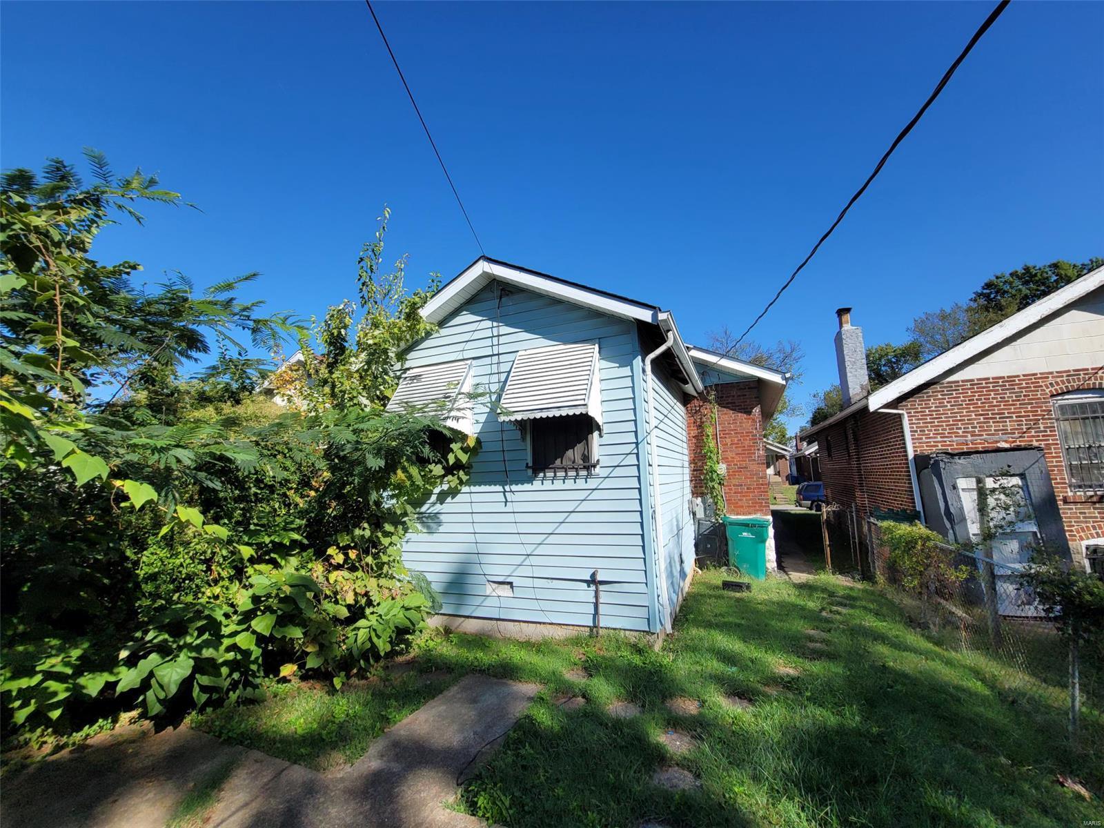 West Lawn - Residential