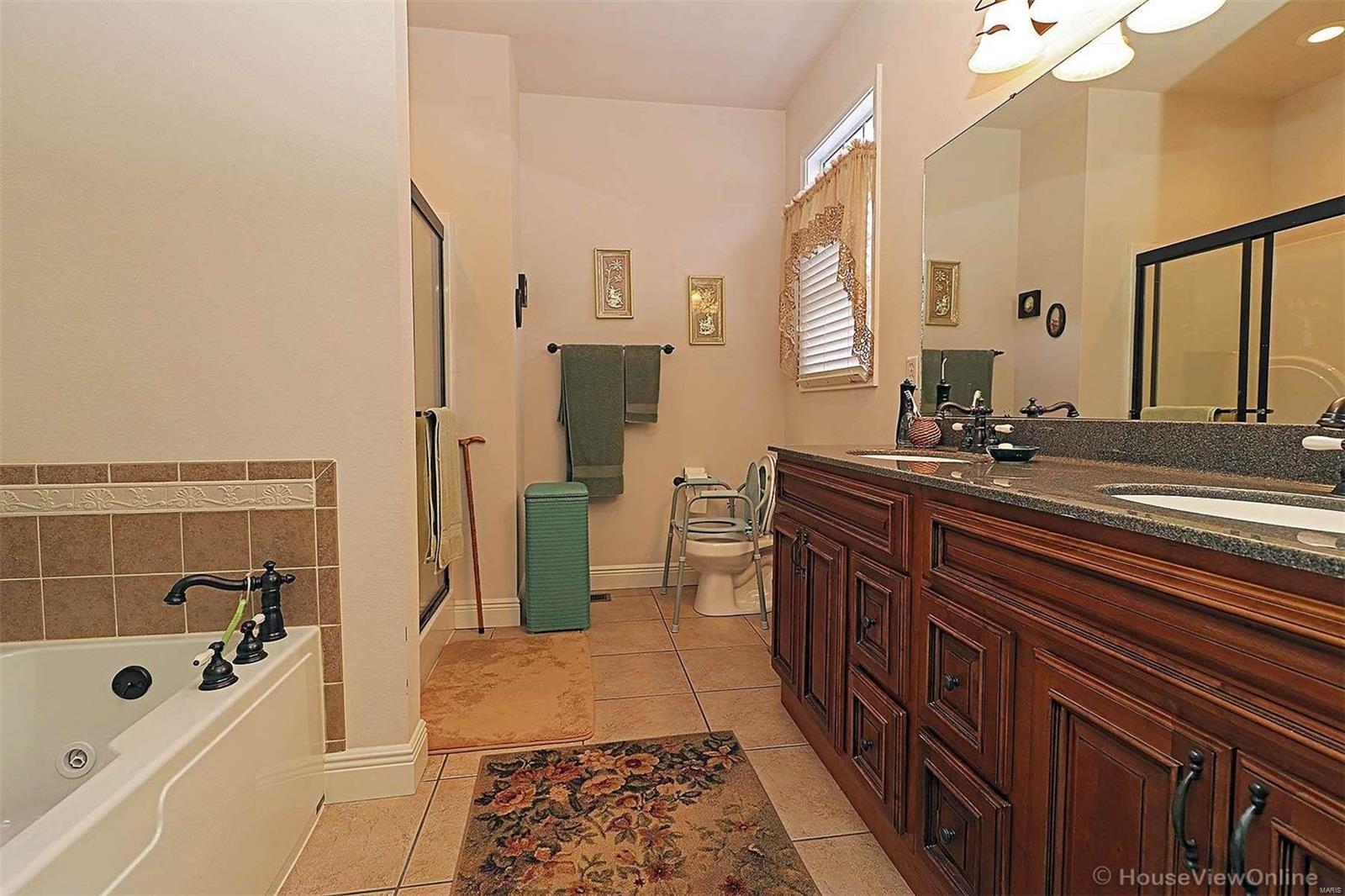 Brookstone Sub Condo - Residential