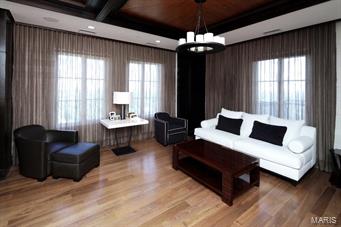 Plaza In Clayton A Condo The - Residential