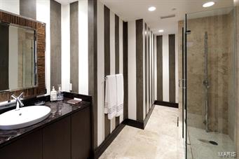 Plaza In Clayton A Condo The - Residential