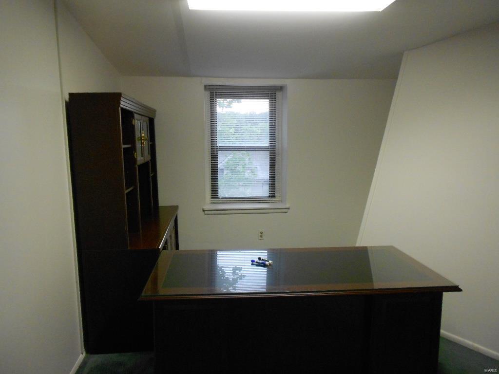 Floral Heights - Commercial Sale