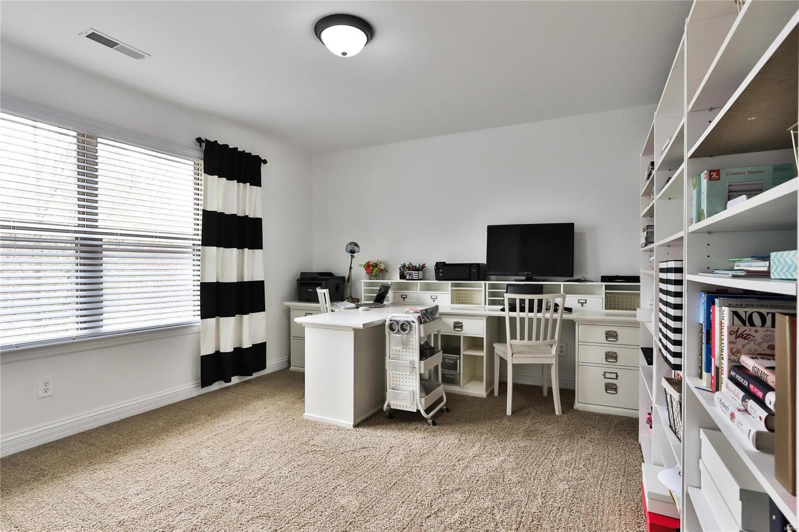 Manors At Orchard Glen - Residential