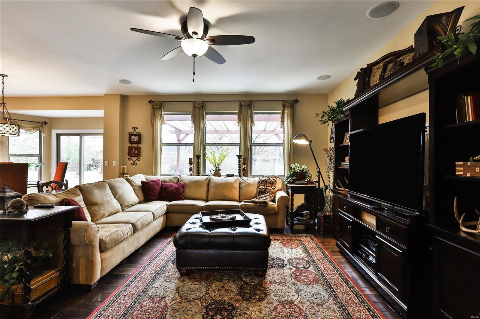 Manors At Orchard Glen - Residential