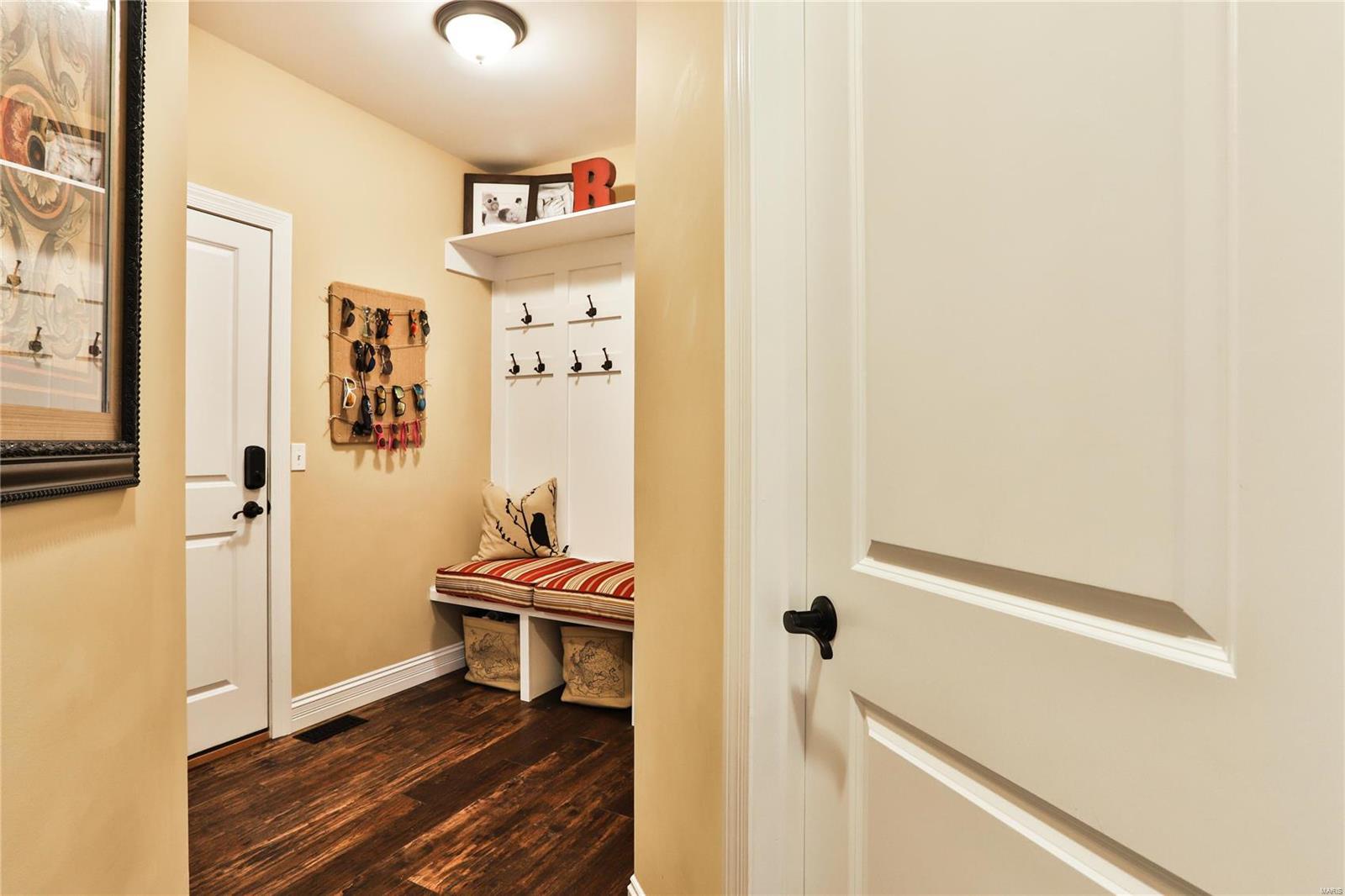 Manors At Orchard Glen - Residential