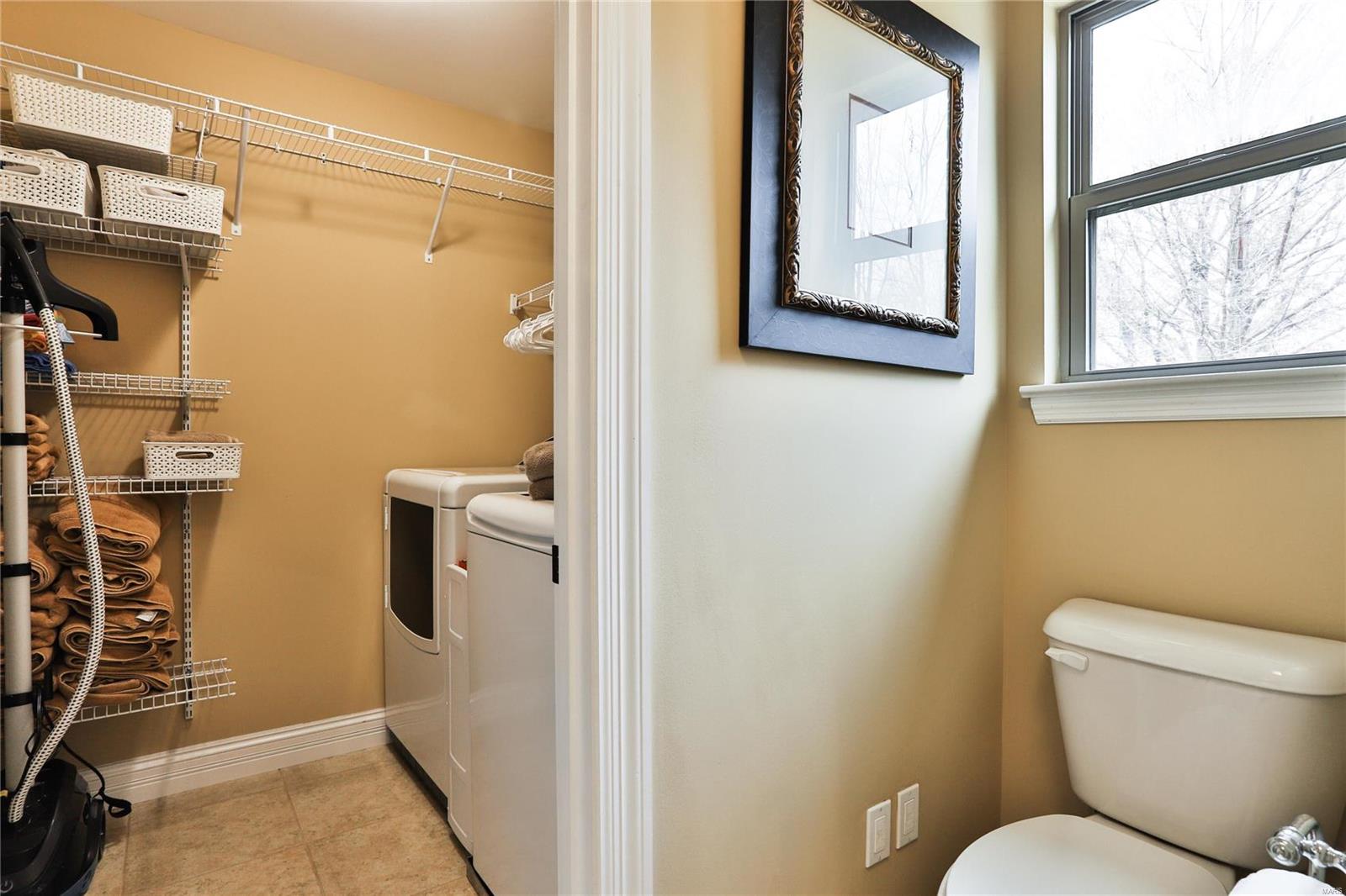 Manors At Orchard Glen - Residential