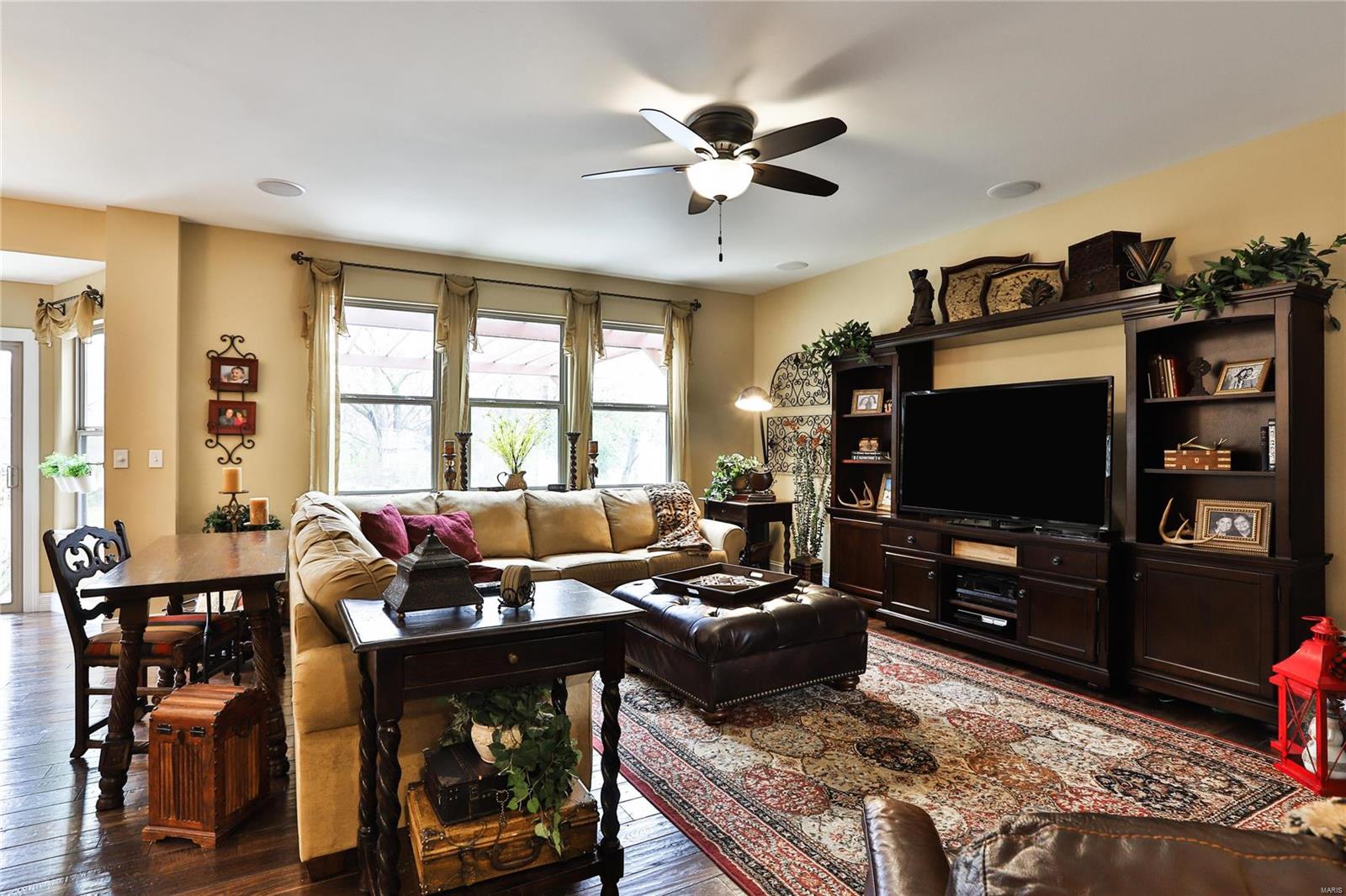 Manors At Orchard Glen - Residential