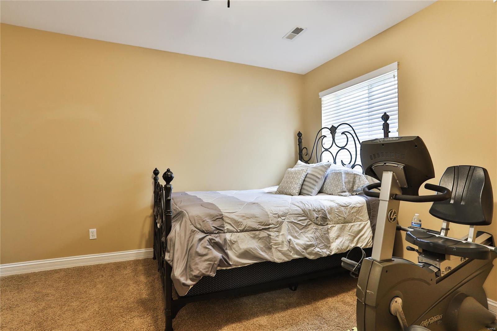 Manors At Orchard Glen - Residential