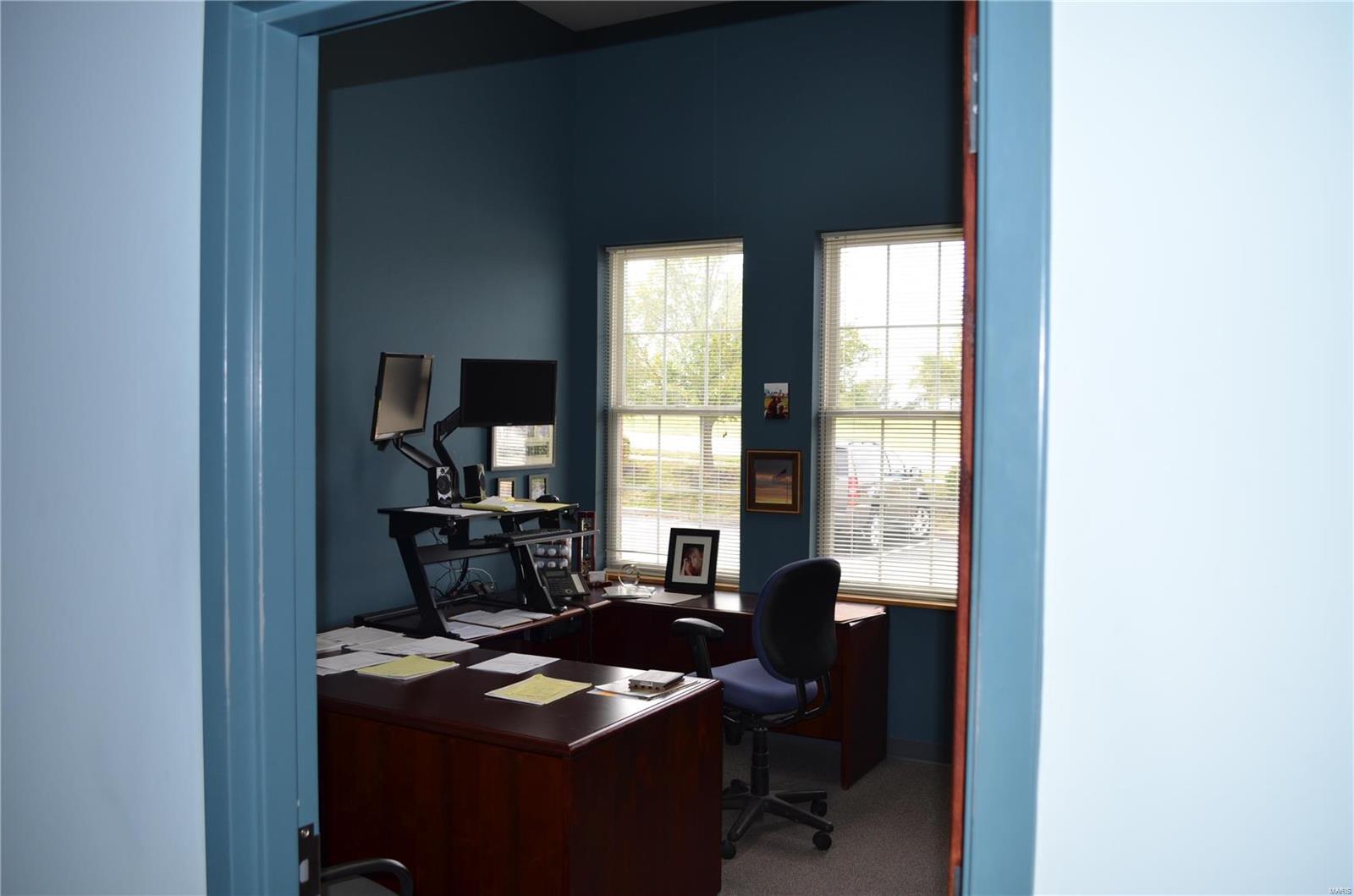 Discovery Village - Commercial Sale