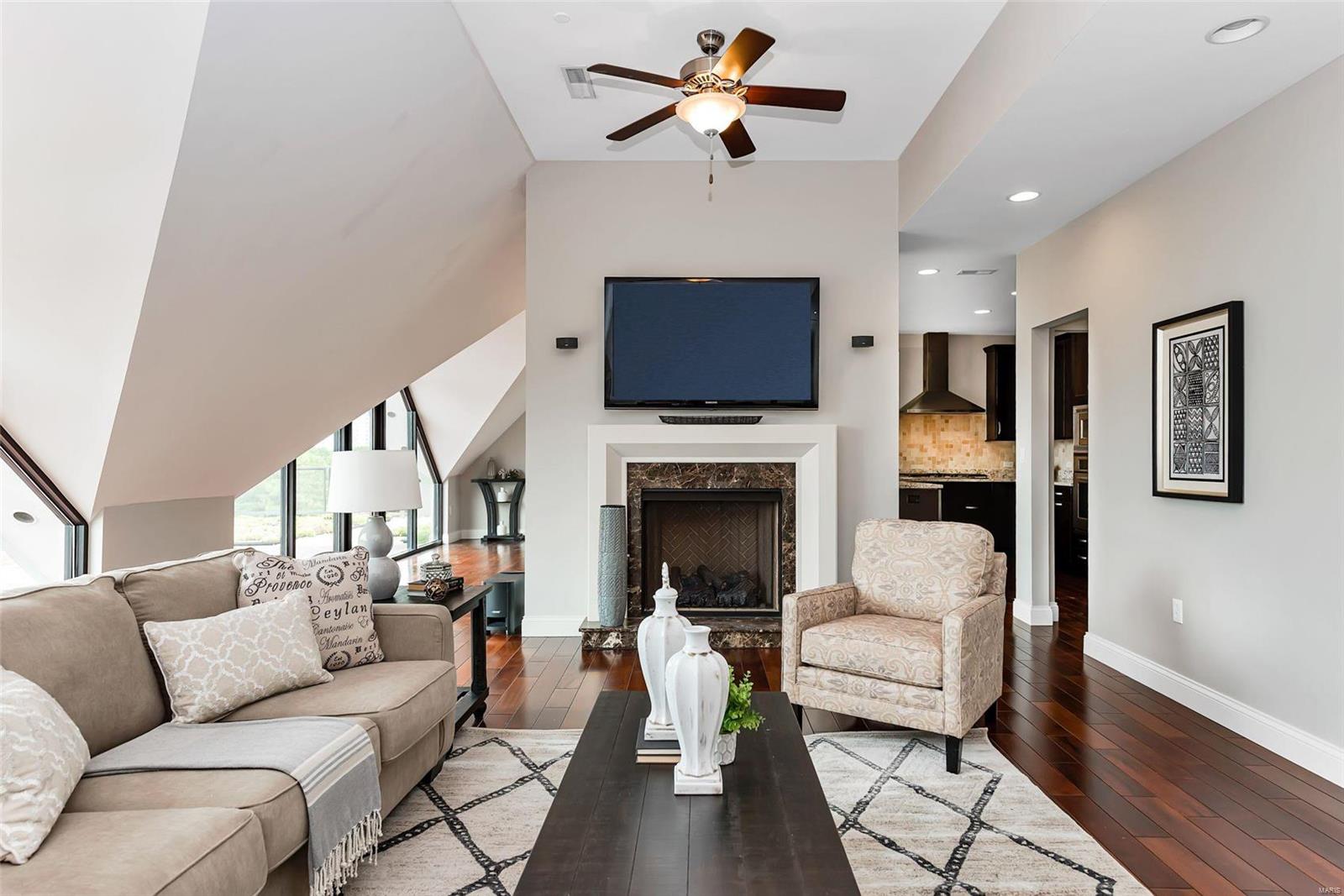 Demun Pointe Condo - Residential Lease