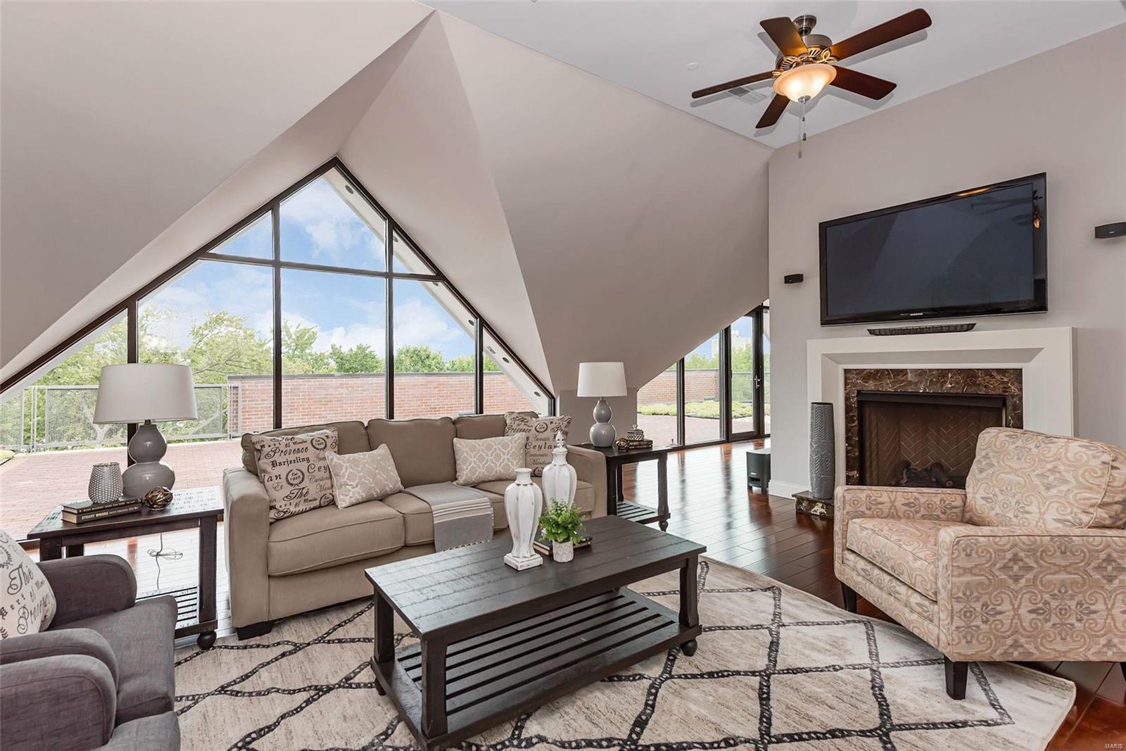 Demun Pointe Condo - Residential Lease