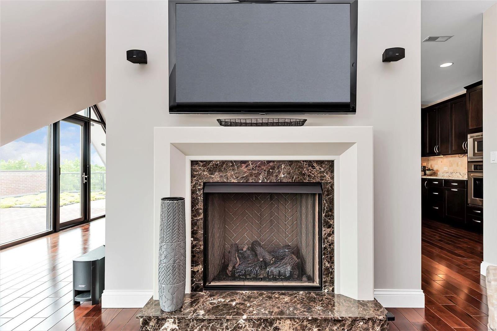 Demun Pointe Condo - Residential Lease