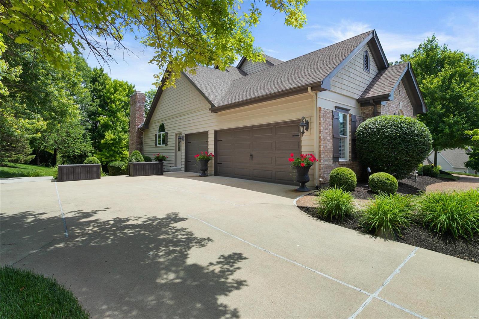 Pine Creek - Residential