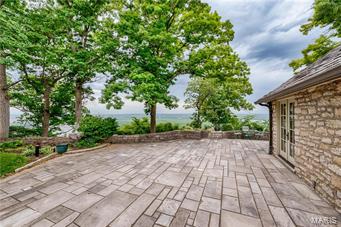 Bluffs Of St Albans - Residential